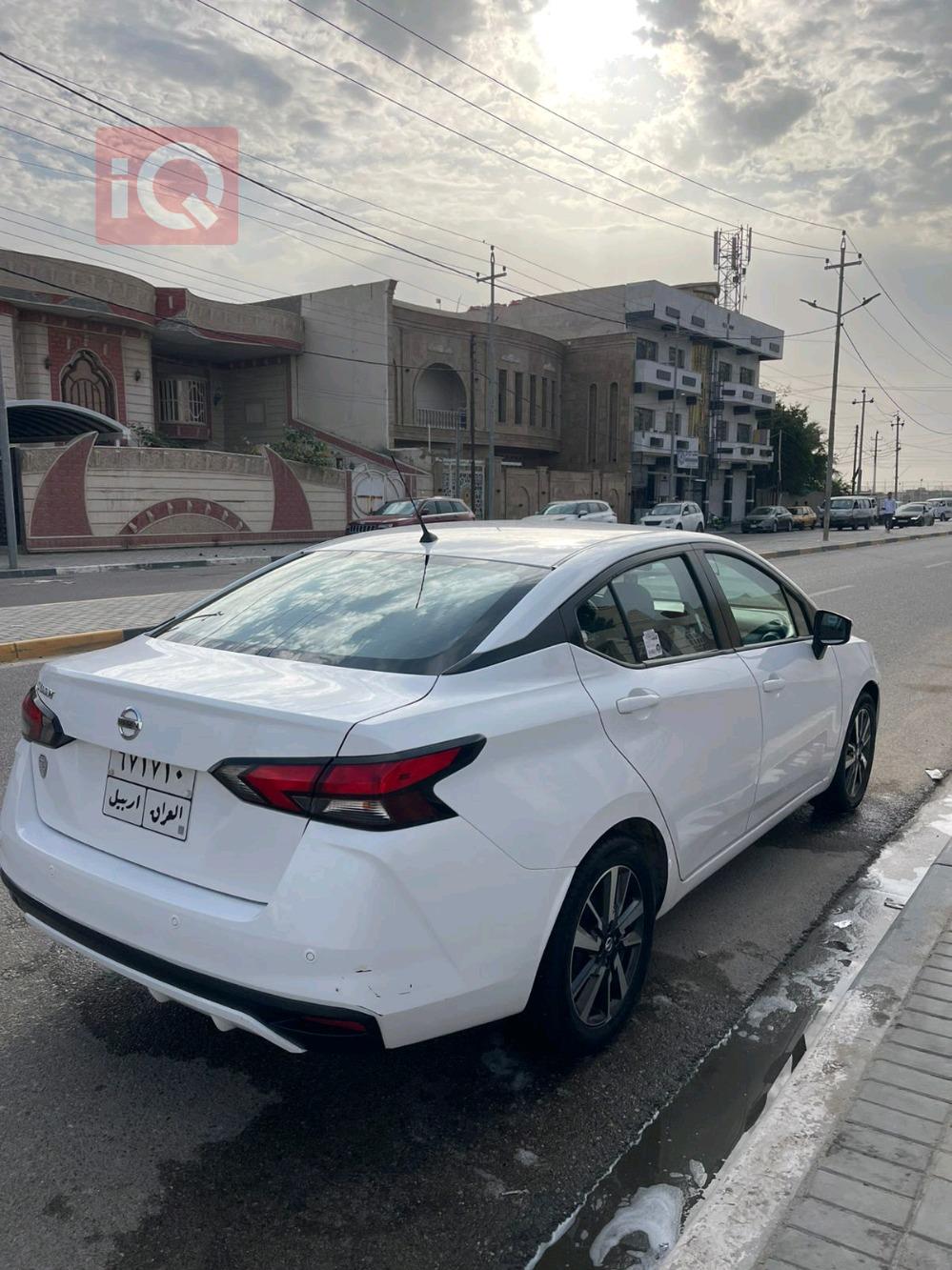 نیسان سەنی